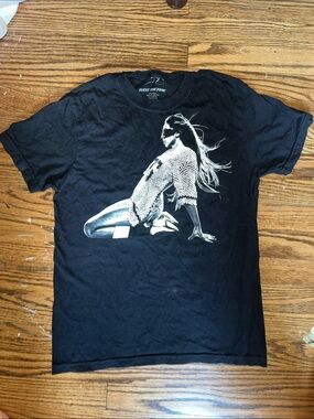 authentic Tate mcrae tshirt
